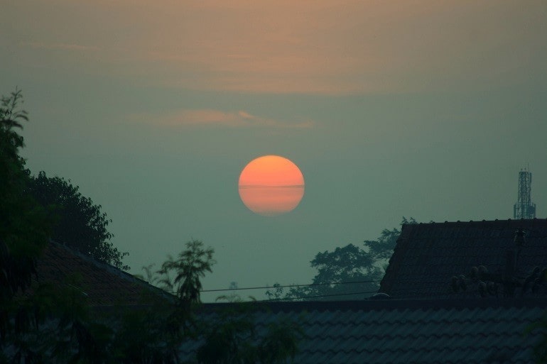 Hướng Mặt Trời Mọc Là Hướng Nào