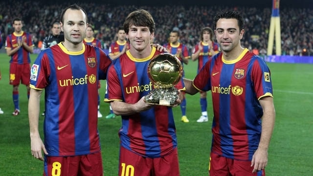 Bo ba Xavi Iniesta Messi min
